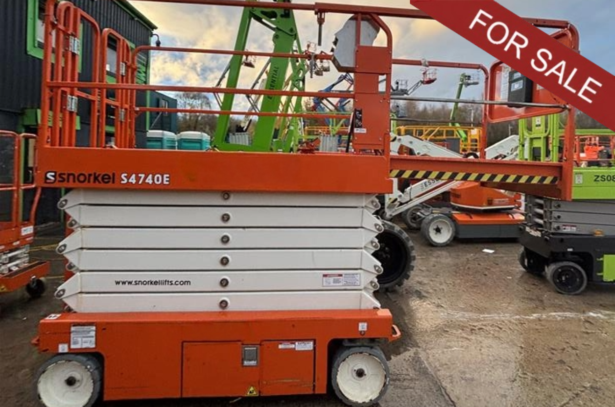 Snorkel 14m Electric Scissor Lift